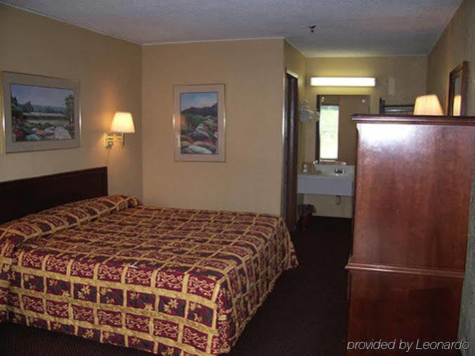 Scottish Inn Ноксвилл Номер фото