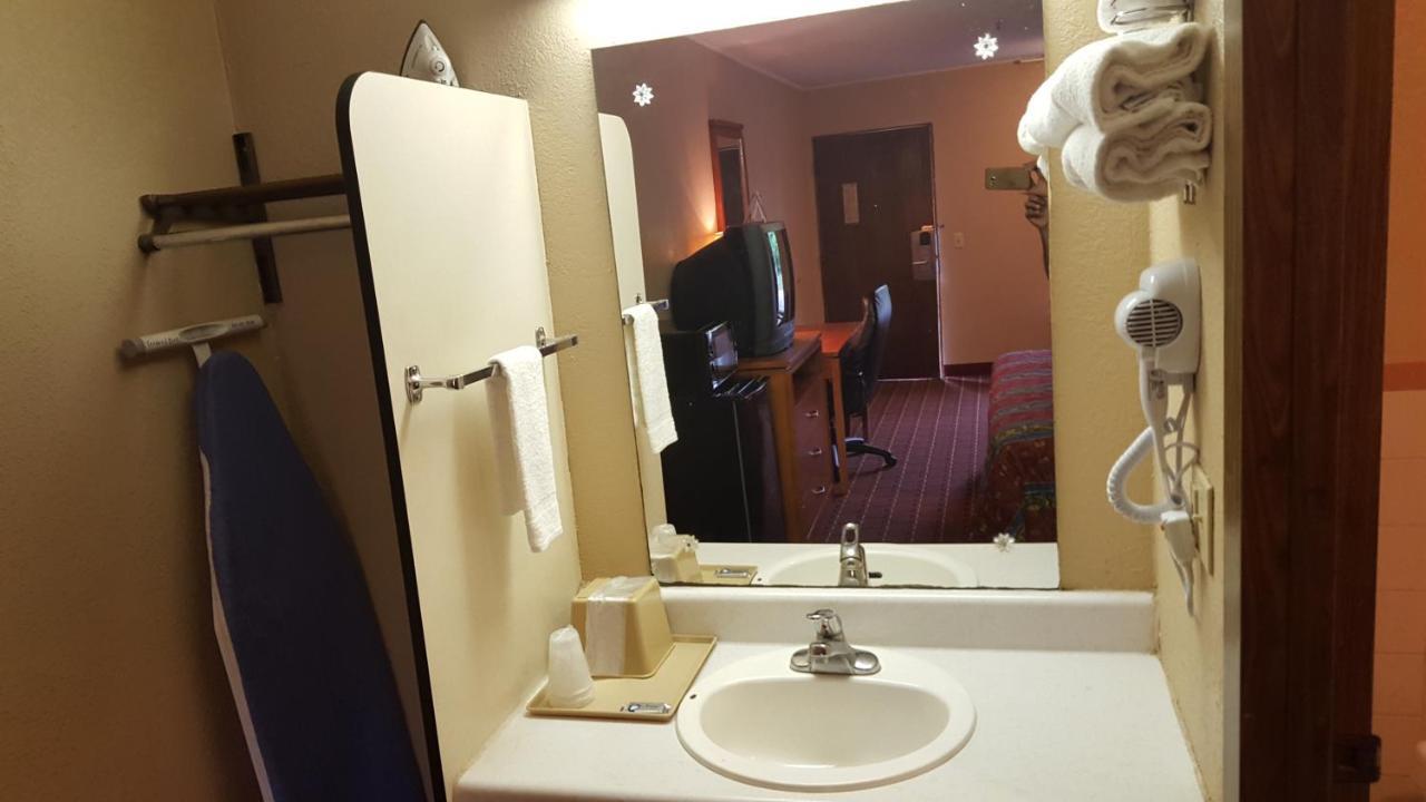 Scottish Inn Ноксвилл Экстерьер фото