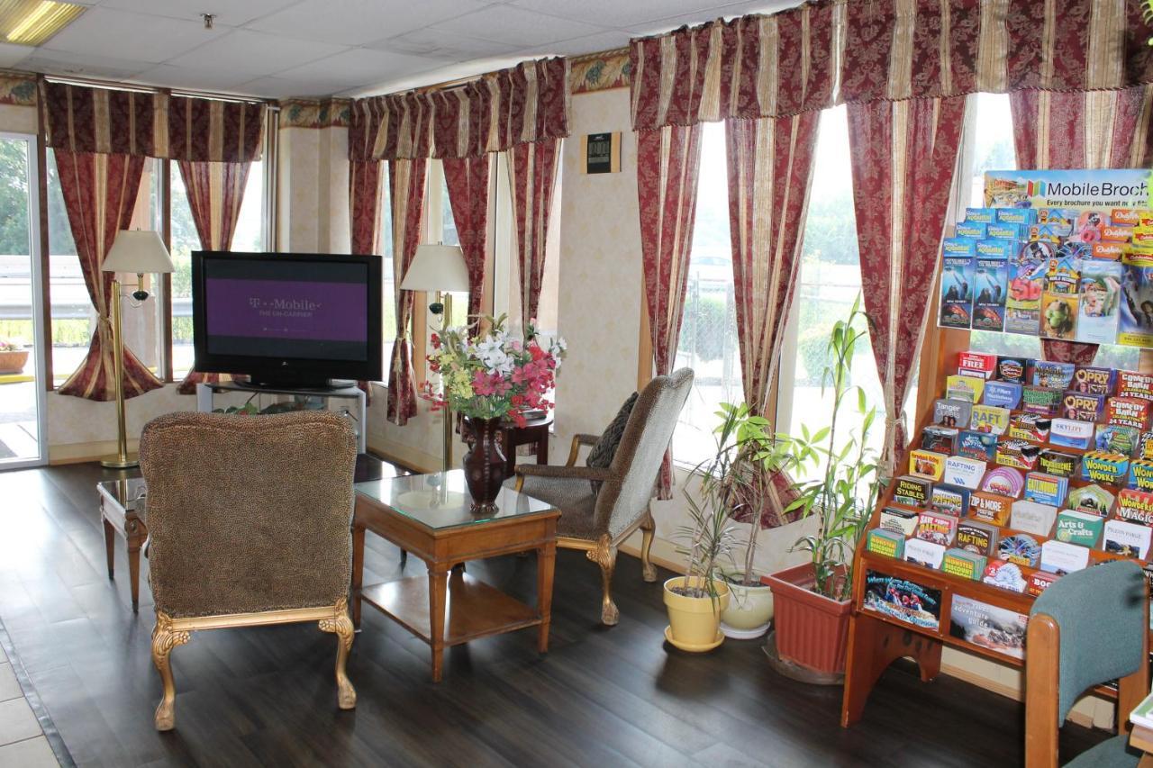 Scottish Inn Ноксвилл Экстерьер фото